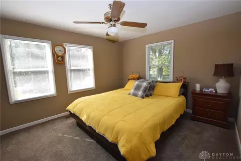 1684 W Sparrow Rd, Springfield, OH 45502 photo 19