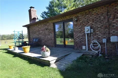 1684 W Sparrow Rd, Springfield, OH 45502 photo 25