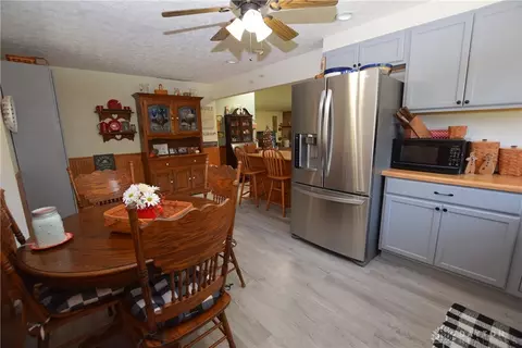 1684 W Sparrow Rd, Springfield, OH 45502 photo 9