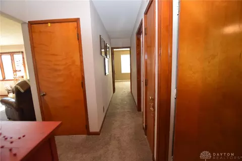1684 W Sparrow Rd, Springfield, OH 45502 photo 14