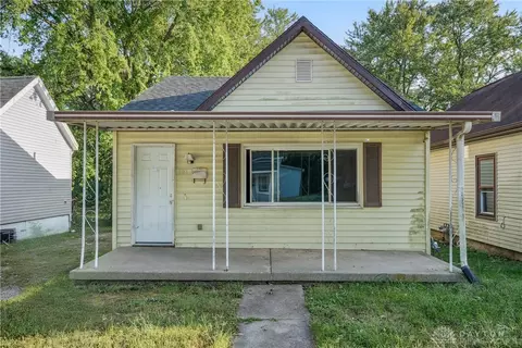 393 E 3rd St, Xenia, OH 45385