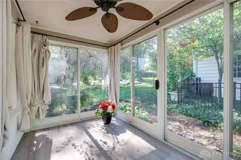 133 Balmoral Dr, Dayton, OH 45429 photo 8