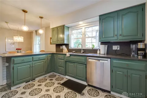 148 Chatham Dr, Kettering, OH 45429 photo 14