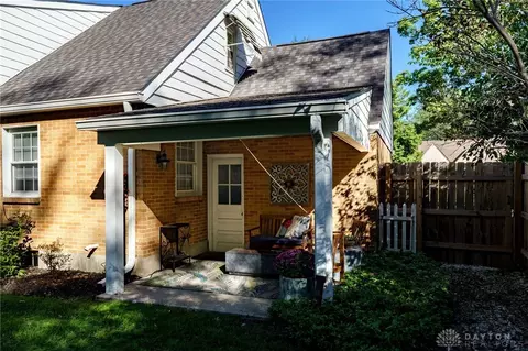 148 Chatham Dr, Kettering, OH 45429 photo 32