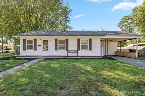 1272 Rockwell Dr, Xenia, OH 45385