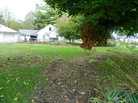 741 Dwight Rd, Springfield, OH 45503 photo 5