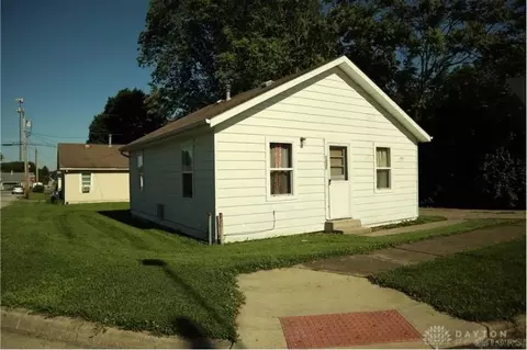 1581 Wilbur Ave, Fairborn, OH 45324