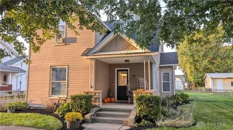 38 W Main St, Phillipsburg, OH 45354