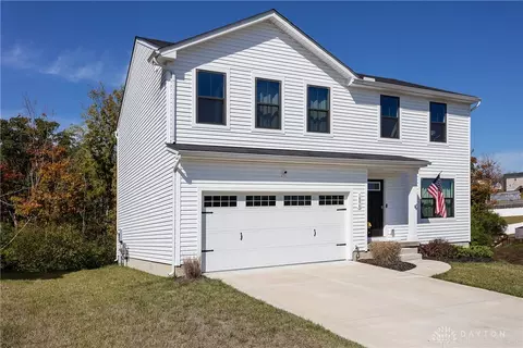 1890 Amelia Way, Dayton, OH 45439