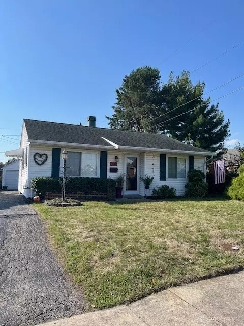 3005 Bulah Dr, Kettering, OH 45429