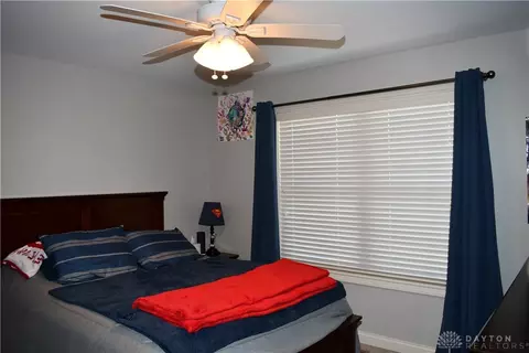 Bedroom - 6313 Eagle Point Dr, Liberty, OH 45011 photo 4 of 5