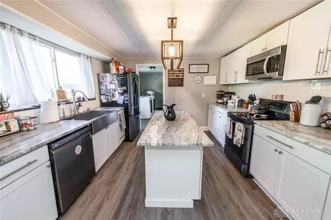 5406 Springfield Jamestown Rd, Springfield, OH 45502 photo 10