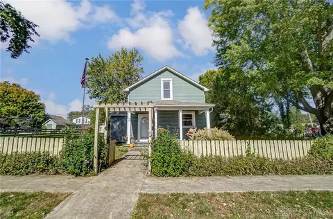 40 E Chillicothe St, Cedarville, OH 45314
