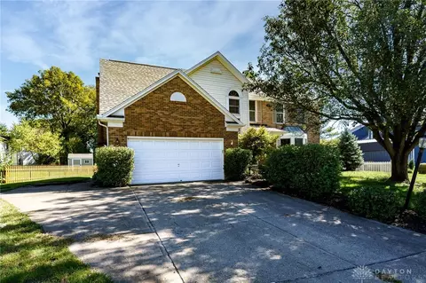 920 Cranbrook Ct, Miamisburg, OH 45342