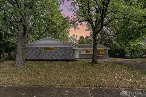 6272 Cruxten, Huber Heights, OH 45424