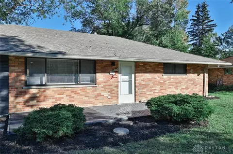 3715 Cordell Dr, Dayton, OH 45439 photo 3