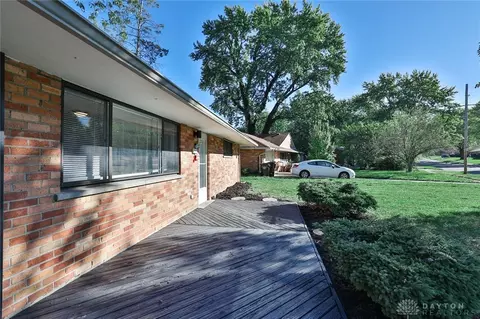 3715 Cordell Dr, Dayton, OH 45439 photo 23
