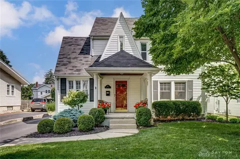 217 Corona Ave, Oakwood, OH 45419