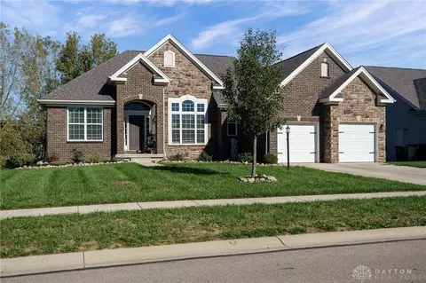 3596 Catalpa View Way, Bellbrook, OH 45305
