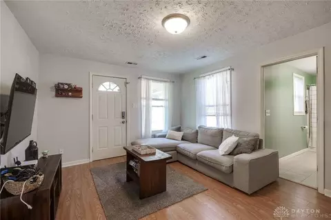 Living - 2720 Acorn Dr, Dayton, OH 45419 photo 1 of 2