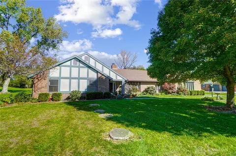 660 Aberfelda Dr, Springfield, OH 45504 photo 8