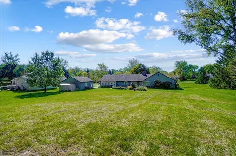 660 Aberfelda Dr, Springfield, OH 45504 photo 50