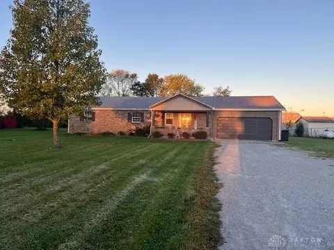 10389 Fiebiger Dr, Maplewood, OH 45340