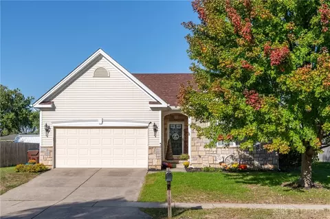 1169 New Mexico Dr, Xenia, OH 45385