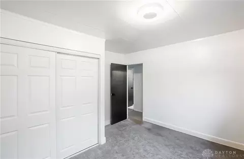 Bedroom - 425 Reames Ave, Springfield, OH 45505 photo 6 of 6