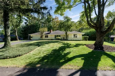 348 Tamarac Trl, Dayton, OH 45429