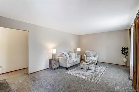 1134 Bradford Dr, Springfield, OH 45503 photo 6