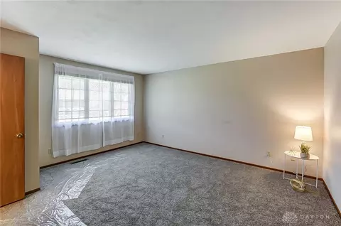 1134 Bradford Dr, Springfield, OH 45503 photo 12