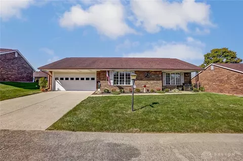 1134 Bradford Dr, Springfield, OH 45503