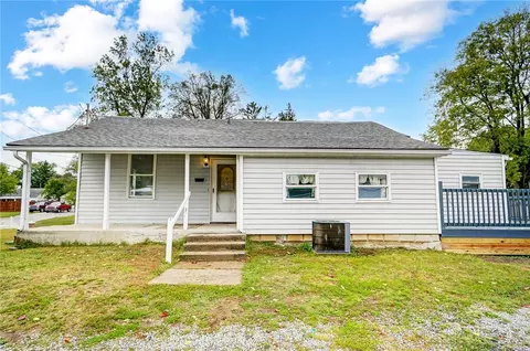 625 Gordon St, Piqua, OH 45356
