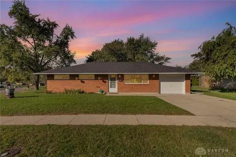 5601 Botkins Rd, Dayton, OH 45424