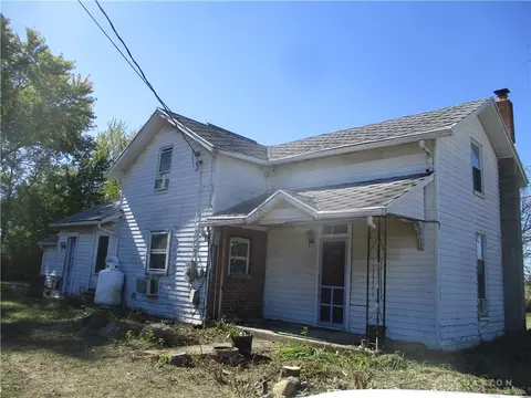 6242 Phillipsburg Union Rd, Englewood, OH 45322