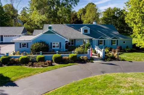 3873 Ridgeway Rd, Kettering, OH 45429