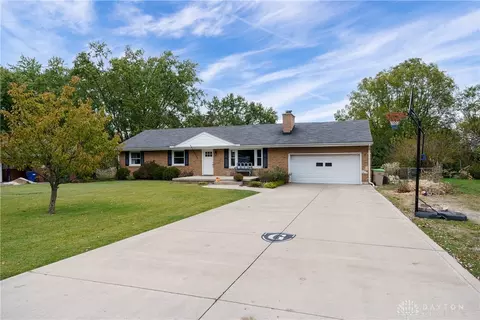 7078 Tall Timber Trl, Enon, OH 45323