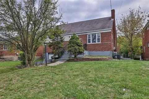 5810 Monfort Hills Ave, Cincinnati, OH 45239