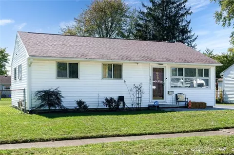 5420 Roxford Dr, Dayton, OH 45432