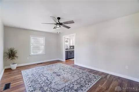 2211 N Hadley Rd, Springfield, OH 45505 photo 5