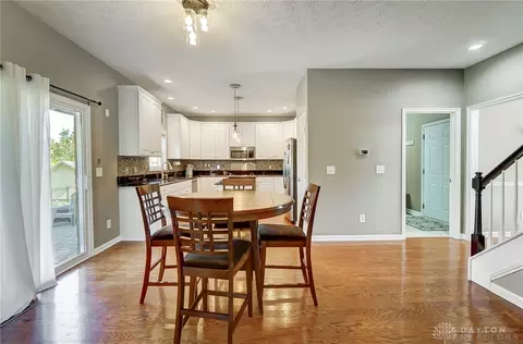Dining - 270 Diamond Dr, Centerville, OH 45458 photo 4 of 6