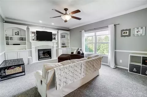 Living - 270 Diamond Dr, Centerville, OH 45458 photo 1 of 3