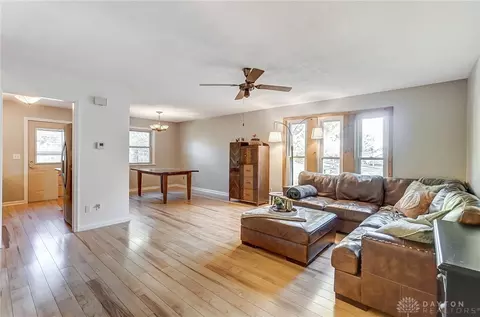 1341 Forester Dr, Springfield, OH 45240 photo 5