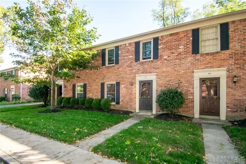 52 Cranston Ct, Dayton, OH 45458