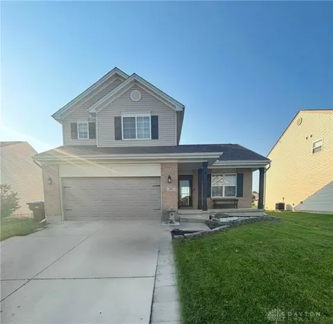 504 Wintergreen Pl, Clayton, OH 45315