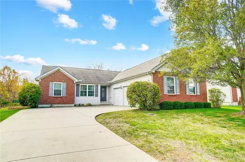 45 Paddock Ln, Monroe, OH 45050