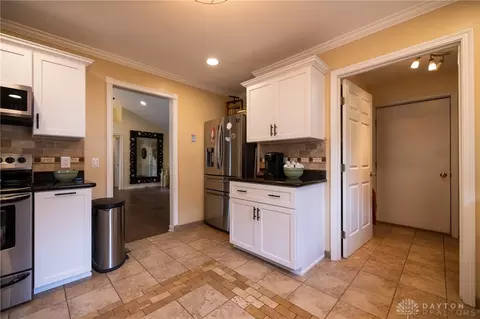 1195 Kingsgate Rd, Springfield, OH 45503 photo 14