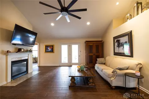 1195 Kingsgate Rd, Springfield, OH 45503 photo 9