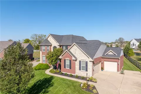 7487 Susan Springs Dr, West Chester, OH 45069